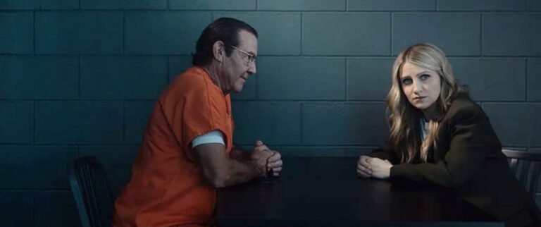 Paramount+ анонсирует сериал «Убийца со счастливым лицом» с Деннисом Куэйдом