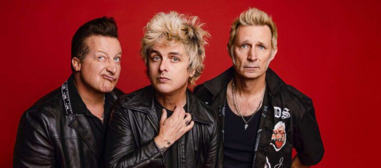 Green Day вдохновляет новую музыкальную комедию New Year’s Rev