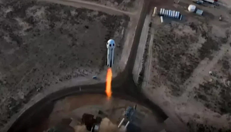 Blue Origin женский экипаж: полностью женская команда совершила исторический полет в космос