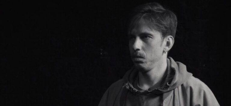 Драмеди «Картины дружеских связей» получило трейлер