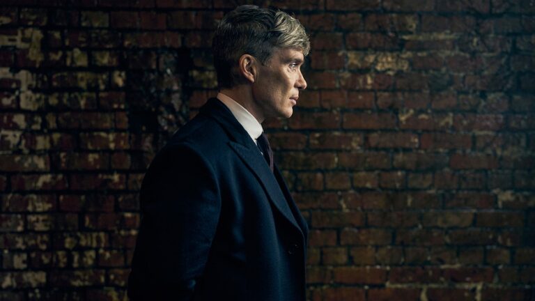 Рецензия на сериал «Острые козырьки: Бессмертный человек» – «Очень длинная серия»