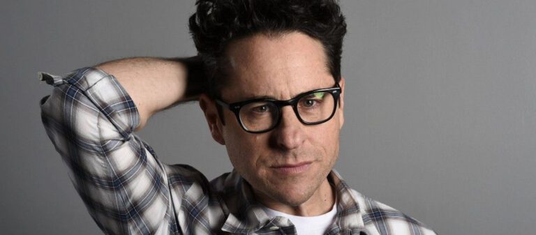 Джей Джей Абрамс сокращает студию Bad Robot